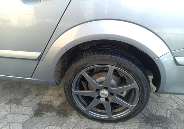 Opel Astra cena 10300 przebieg: 359300, rok produkcji 2007 z Olkusz małe 326